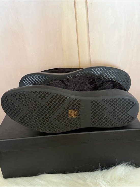 Karl Lagerfeld Paris 12M Black Leather and Velvet Slip-On Loafers Sneakers main image 10